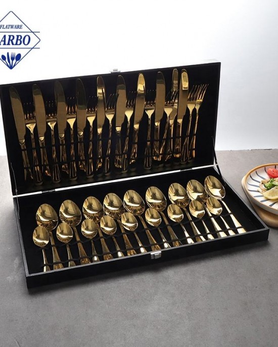 Gold Silverware Set 24-Pieces Stainless Steel Flatware Set With Portable Gift Box Luxury Cutlery Set Custom Vintage Cutlery