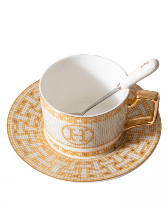 Creative Classic Ceramic Cup Set English Luxury Design Style Household Coffee Tea Cup with Saucer Cafe Drinkware Use